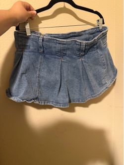 Mini skirt size XL women’s