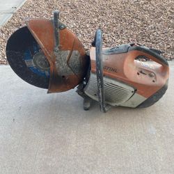 Concrete Saw 