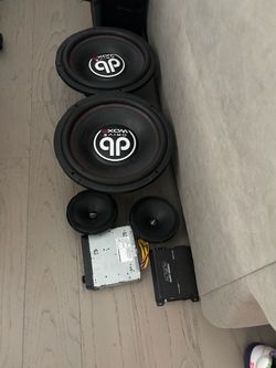Subs,amp,radio,6.5s