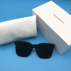 Gentle Monster Her Sunglasses in Black