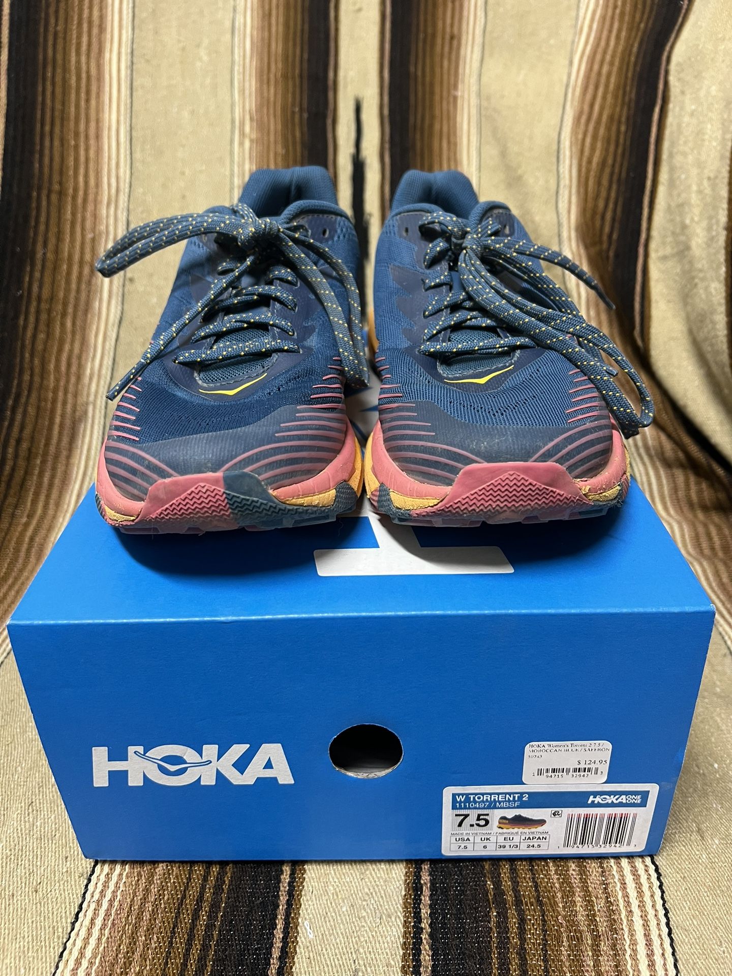 HOKA Womens Torrent2 7.5 (Only Used Once)