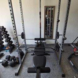 Squat Rack And Bench With Lat Pull And Accesories