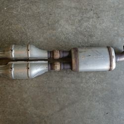 2015 Nissan GT-R Catted Midpipe. (R35)