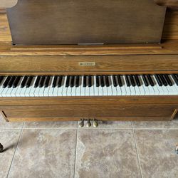 Lowrey piano And Bench Seat