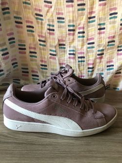 Pumas size 8