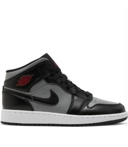Jordan 1 Mid(7y)
