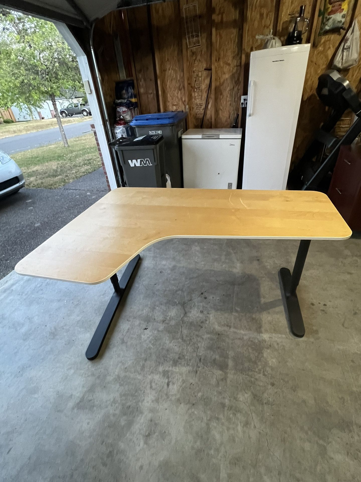 IKEA L-Shaped Office Desk - Modern Design, Black Metal Legs, Great Condition