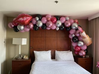 Balloons garland, party decorations, makeup balloons, makeup theme decor