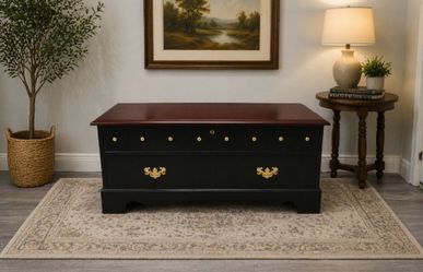 Lane Cedar Chest