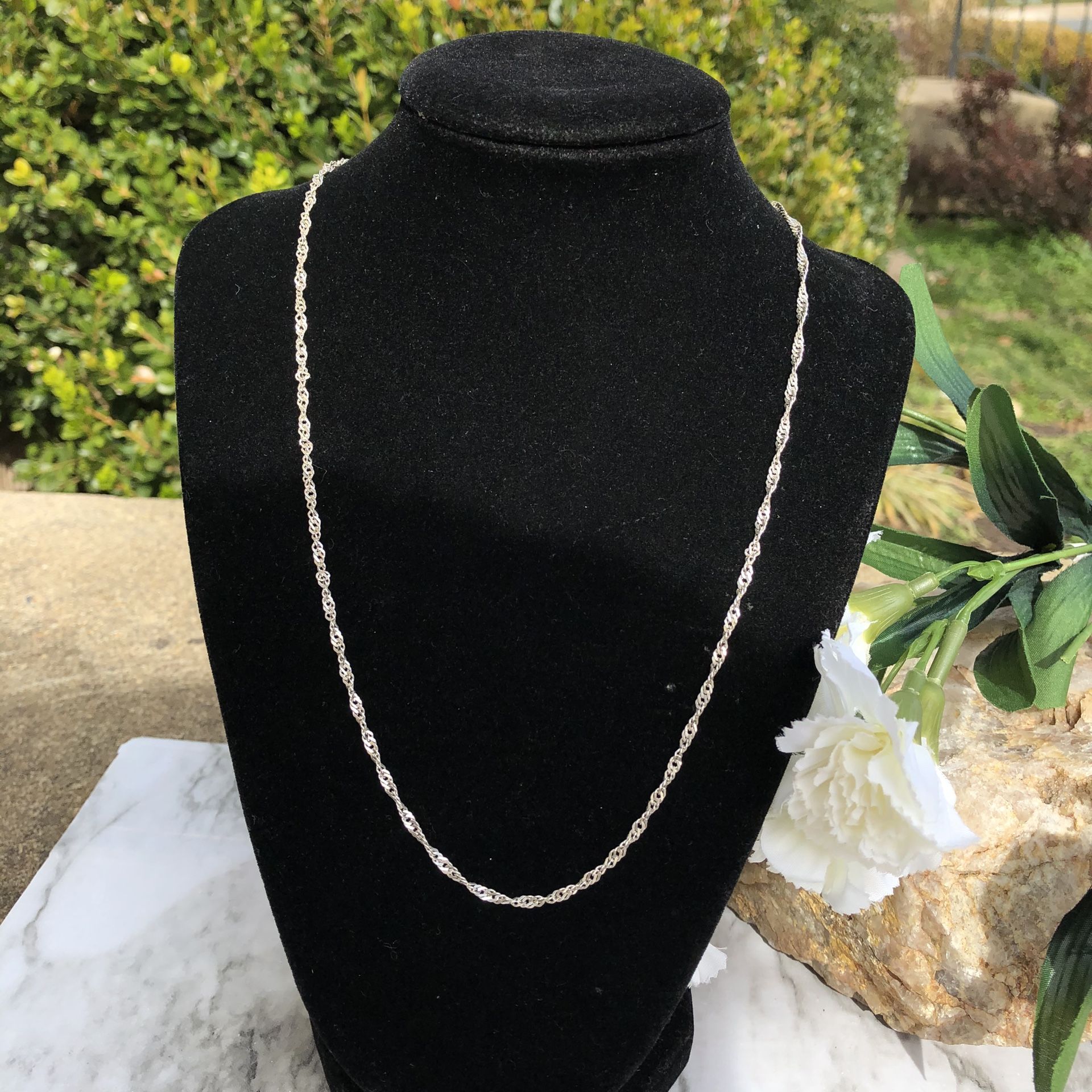 925 Sterling Silver Diamond Cut Chain