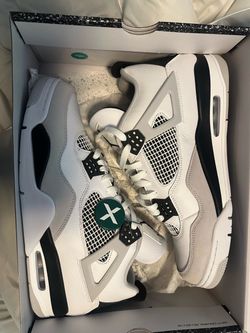 Air Jordan 4 Retro Military Black – Size 13 – Brand New