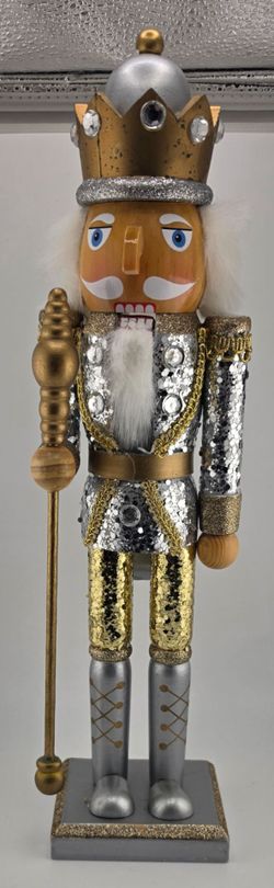 Wooden Christmas King Nutcracker