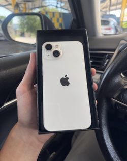 iPhone 13 (unlocked)