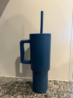Simple Modern Trek Tumbler 40oz Navy Blue Insulated Handle Straw Lid