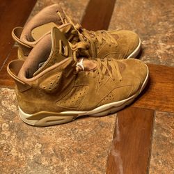 Retro 6 Size 10