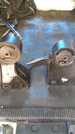 Motor mounts 1994. Mercury Villager