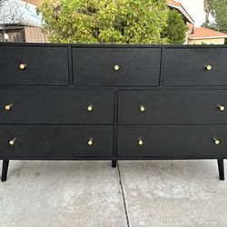 Black Modern 7 Drawer Dresser Chest of Drawers Furniture Great Condition