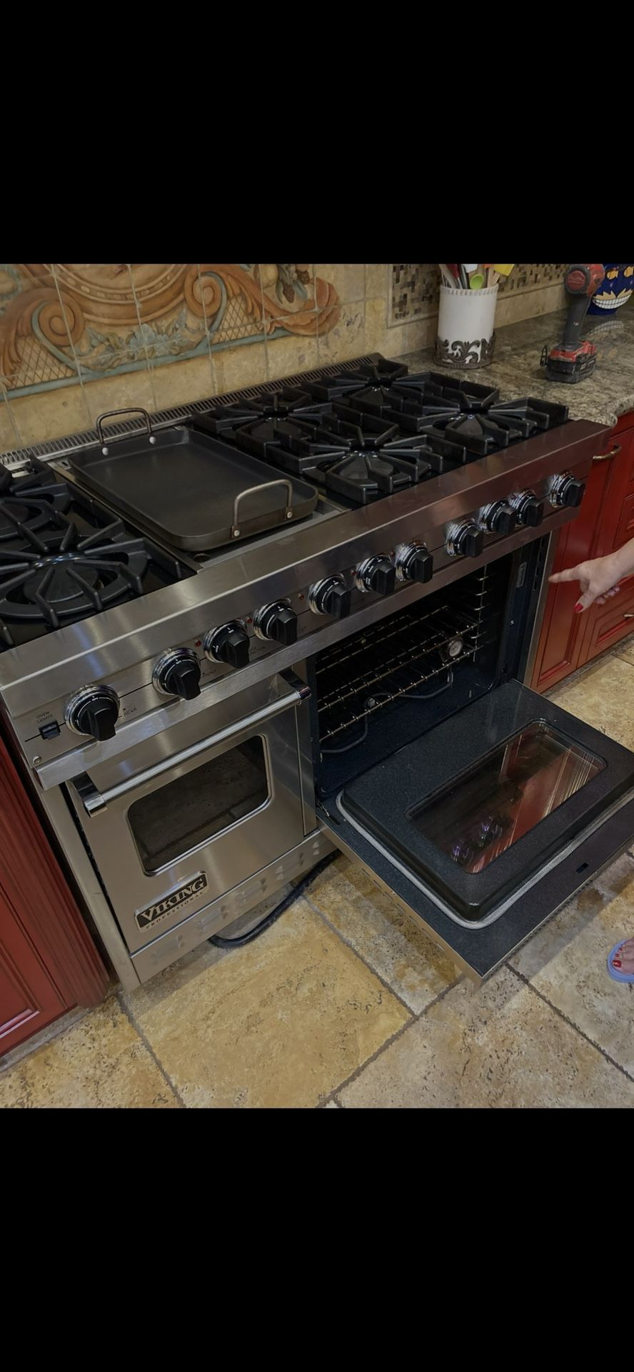 Viking - VGR Freestanding 7-Series Gas 48"W Range - Stainless Steel