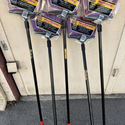 O-Cedar Maxistrong Heavy Duty Angle Broom Black/Red, Large