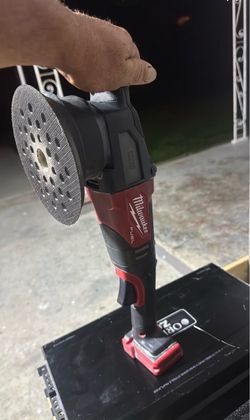 Milwaukee Fuel Cordless Random Orbit Sander