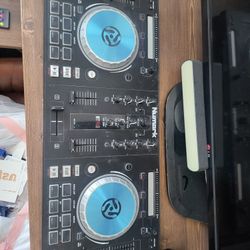 DJ BOARD