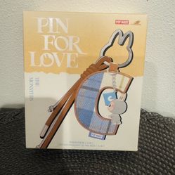 LABUBU Keychain Letter I 