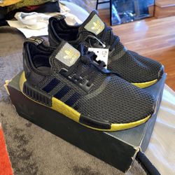 Woman Adidas NMD