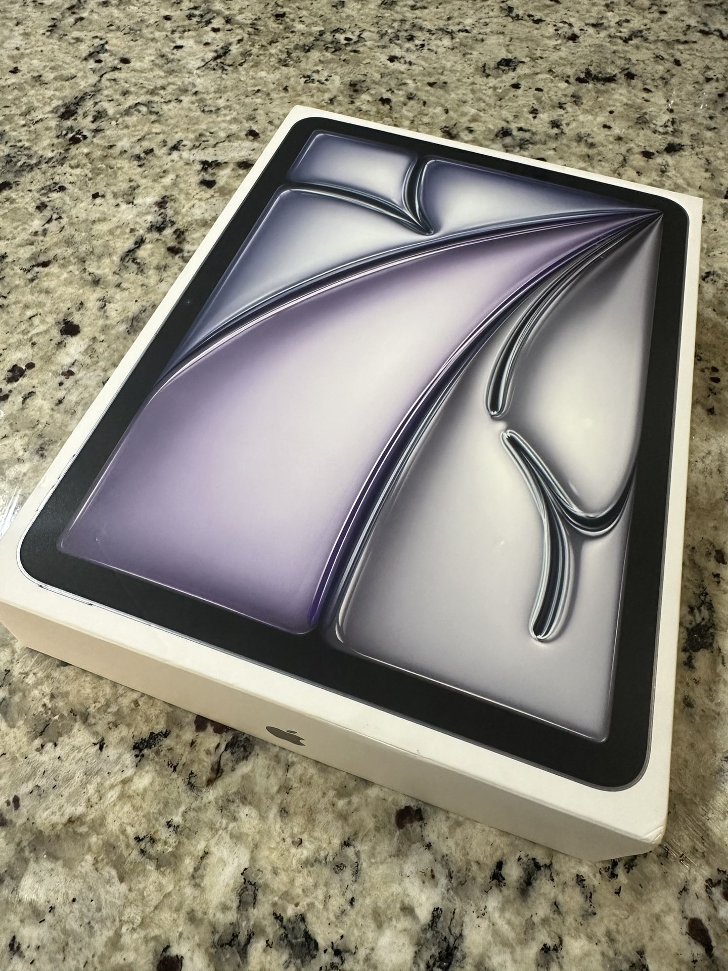 Brand New iPad Air M2 128GB Wi-FI (2024, 6th generation)