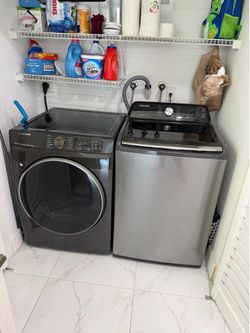 Washer and dryer set