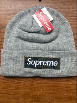 Supreme x New Era Box Logo Beanie