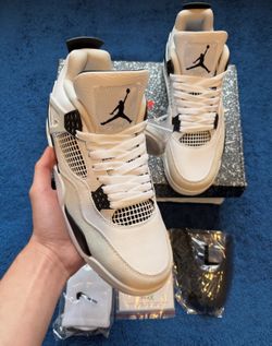 Jordan 4’s Military black