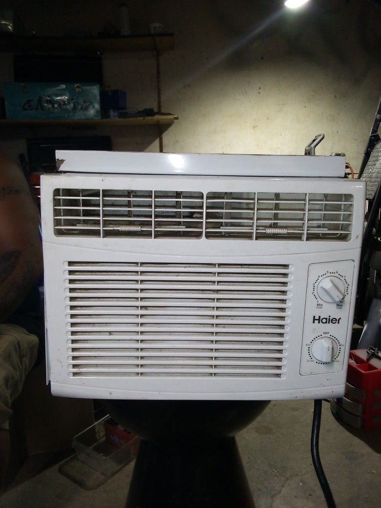 Window AC