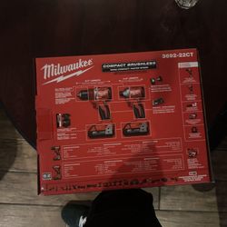 Milwaukee M18 drill Set 