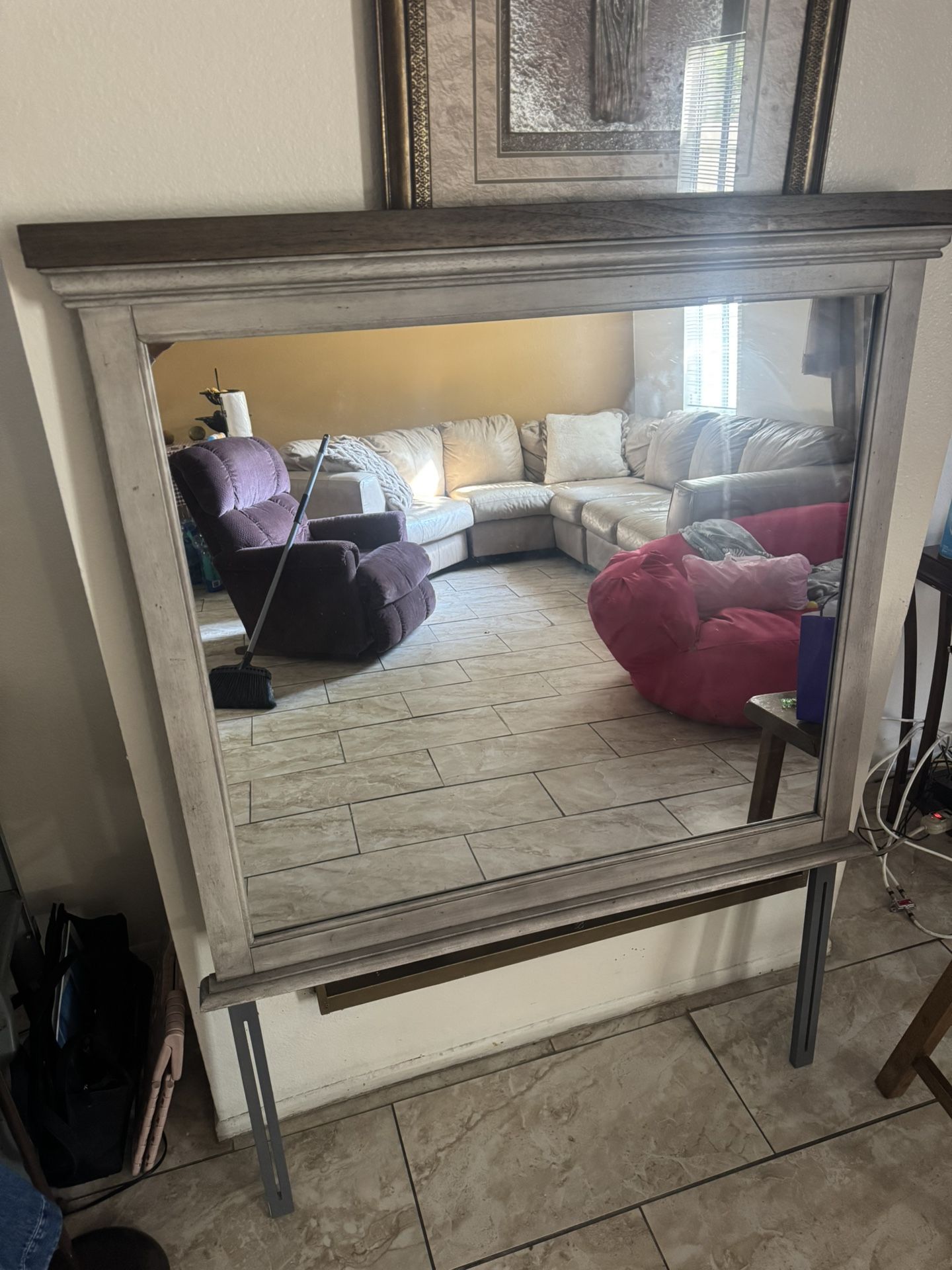 Solo Mirror From A Dresser Set
