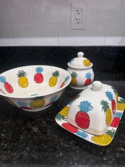 Hand-Painted Pineapple Ceramic Set — 3 Pieces