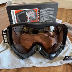 Ski / Snowboarding Goggles - Medium Fit