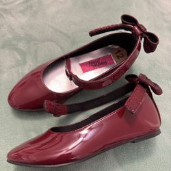 girl's shoe size 12
