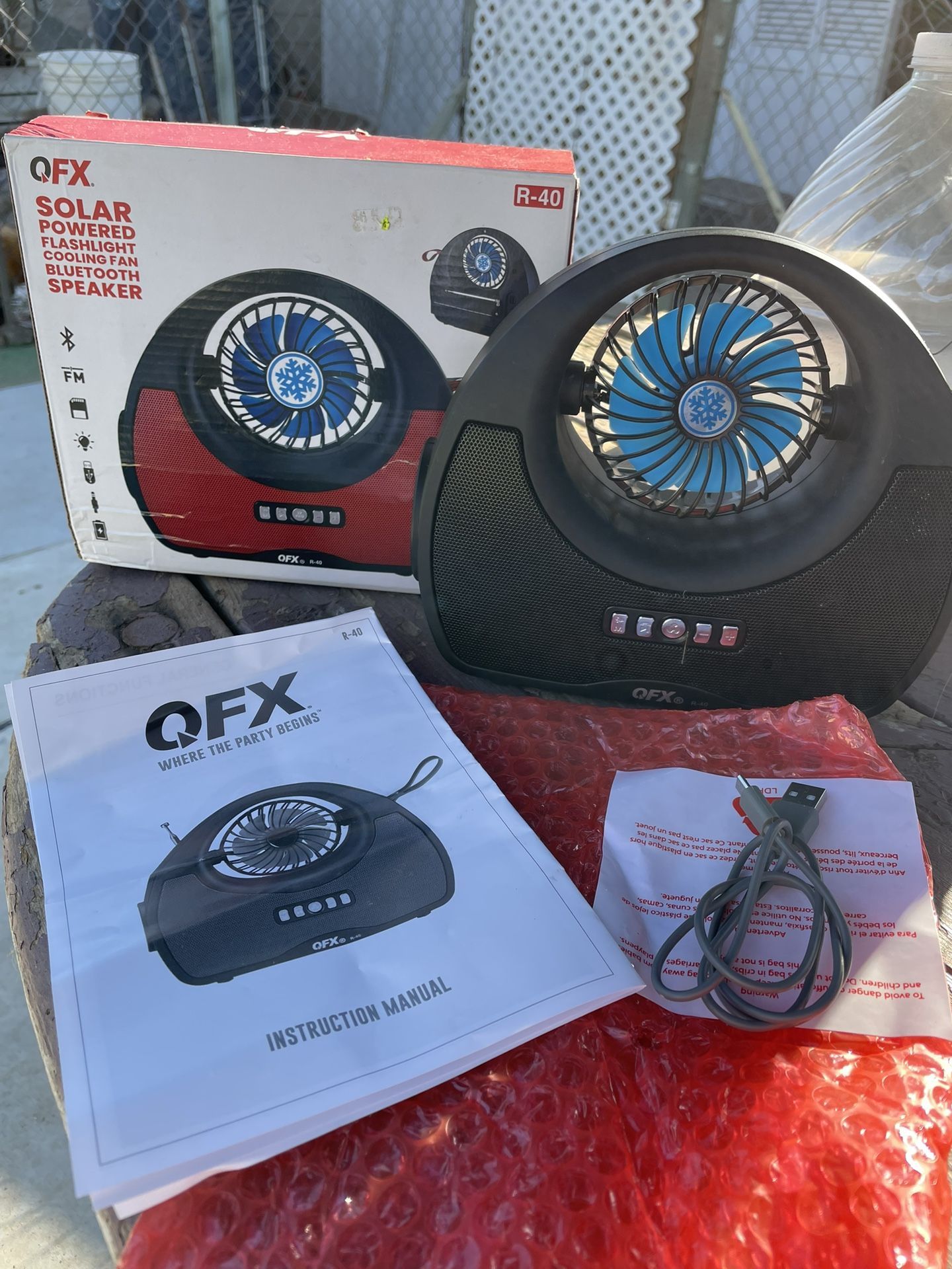 Bluetooth Radio,speaker, Light, Fan Solar As Is…$5