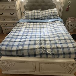Bedroom Set