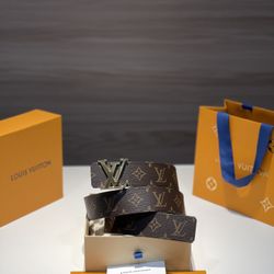 Louis Vuitton Monogram Belt – Authentic Design