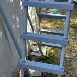 Pool Ladder 