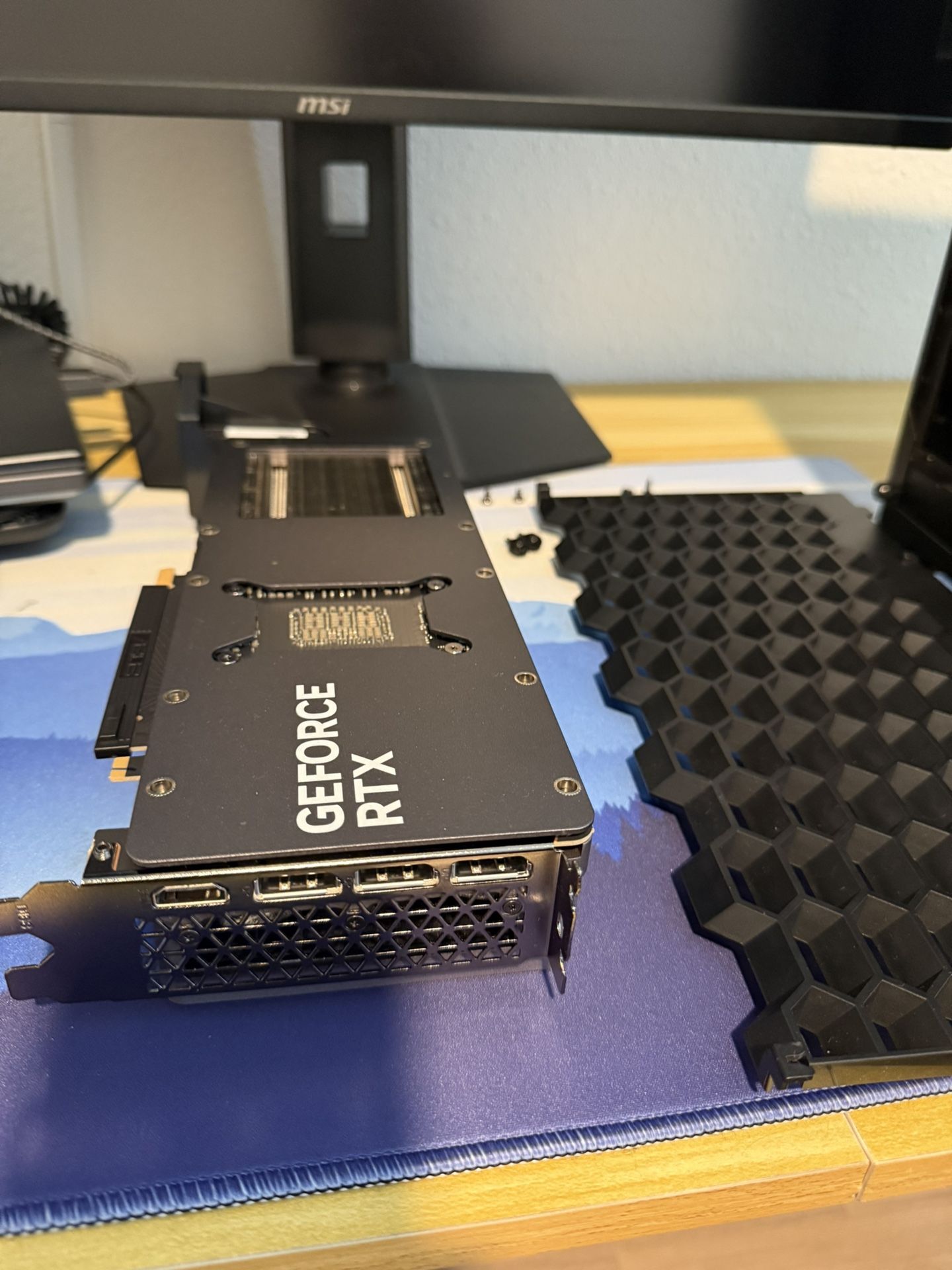 RTX 5070 RGB Brand New