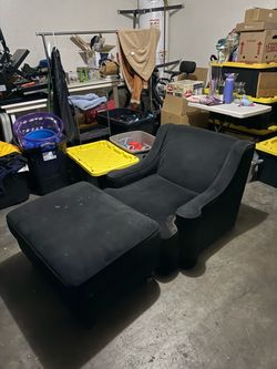Loveseat with Ottoman