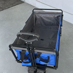 LARGE  FOLDING BEACH WAGON