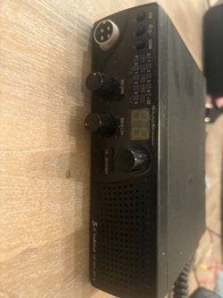 Cobra CB Radio Sound Tracker Model NO. 18 WX ST II 40 Channels