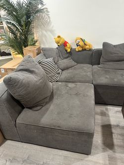 Grey Sectional / Sofa / Couch