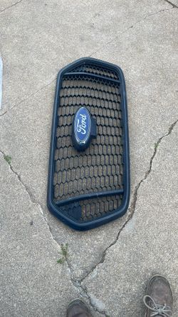 2022 Ford Transit Grille