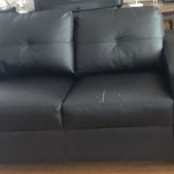 LOVESEAT