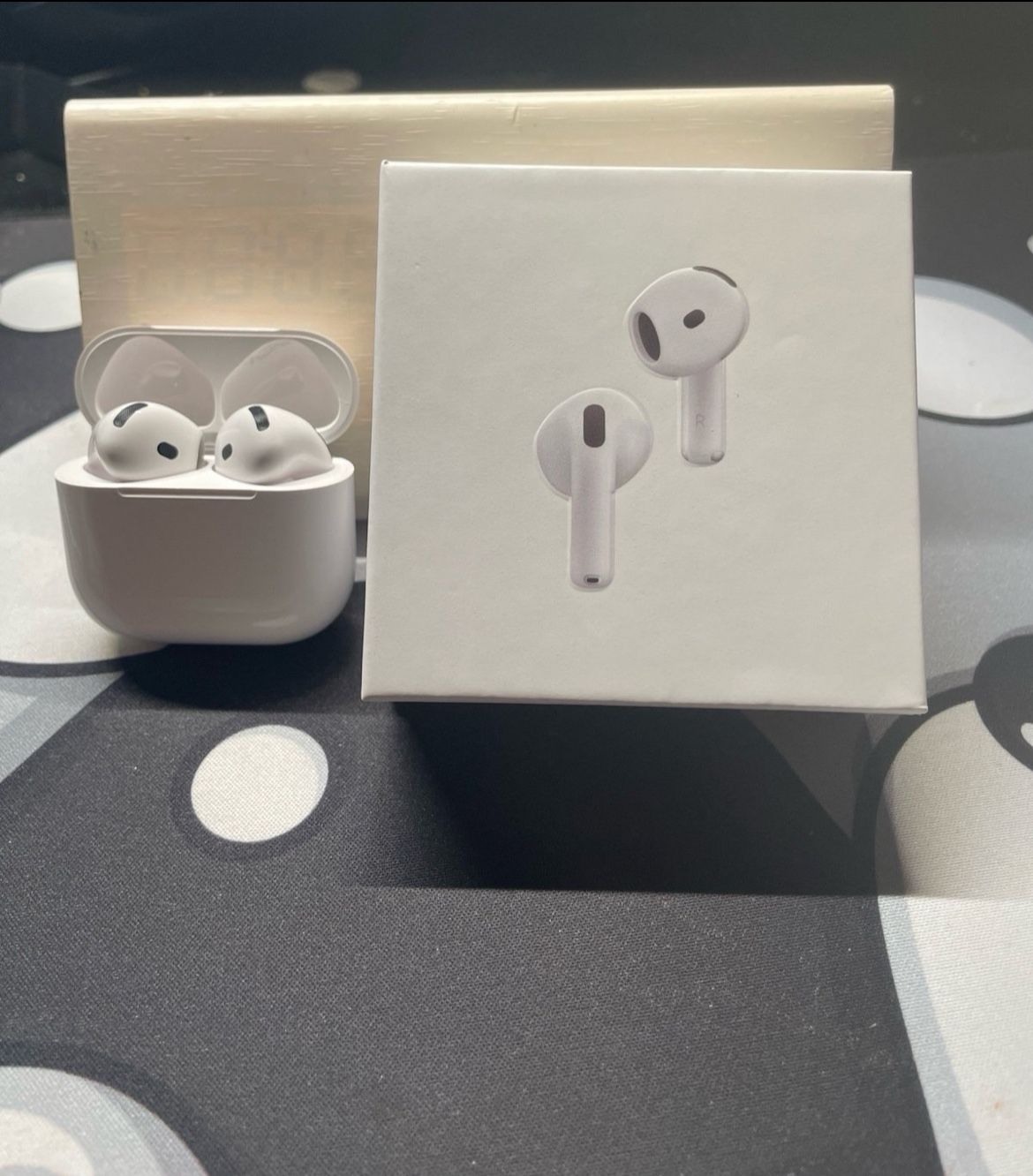 AirPod 4