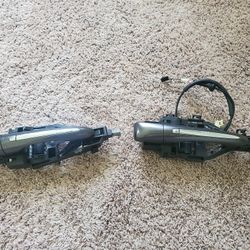 2017-25 CHRYSLER PACIFICA DOOR HANDLE OEM